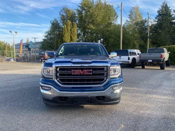 2017 GMC Sierra 1500 SLE - Photo #2