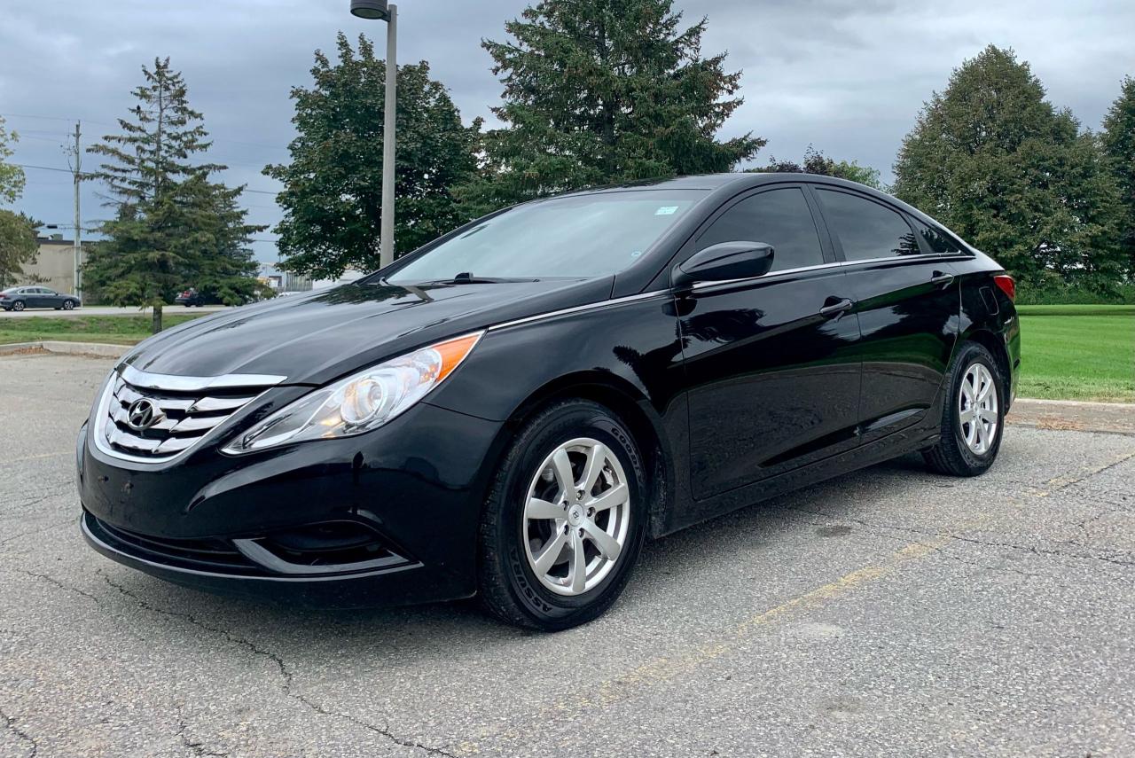 2011 Hyundai Sonata GL - Photo #13