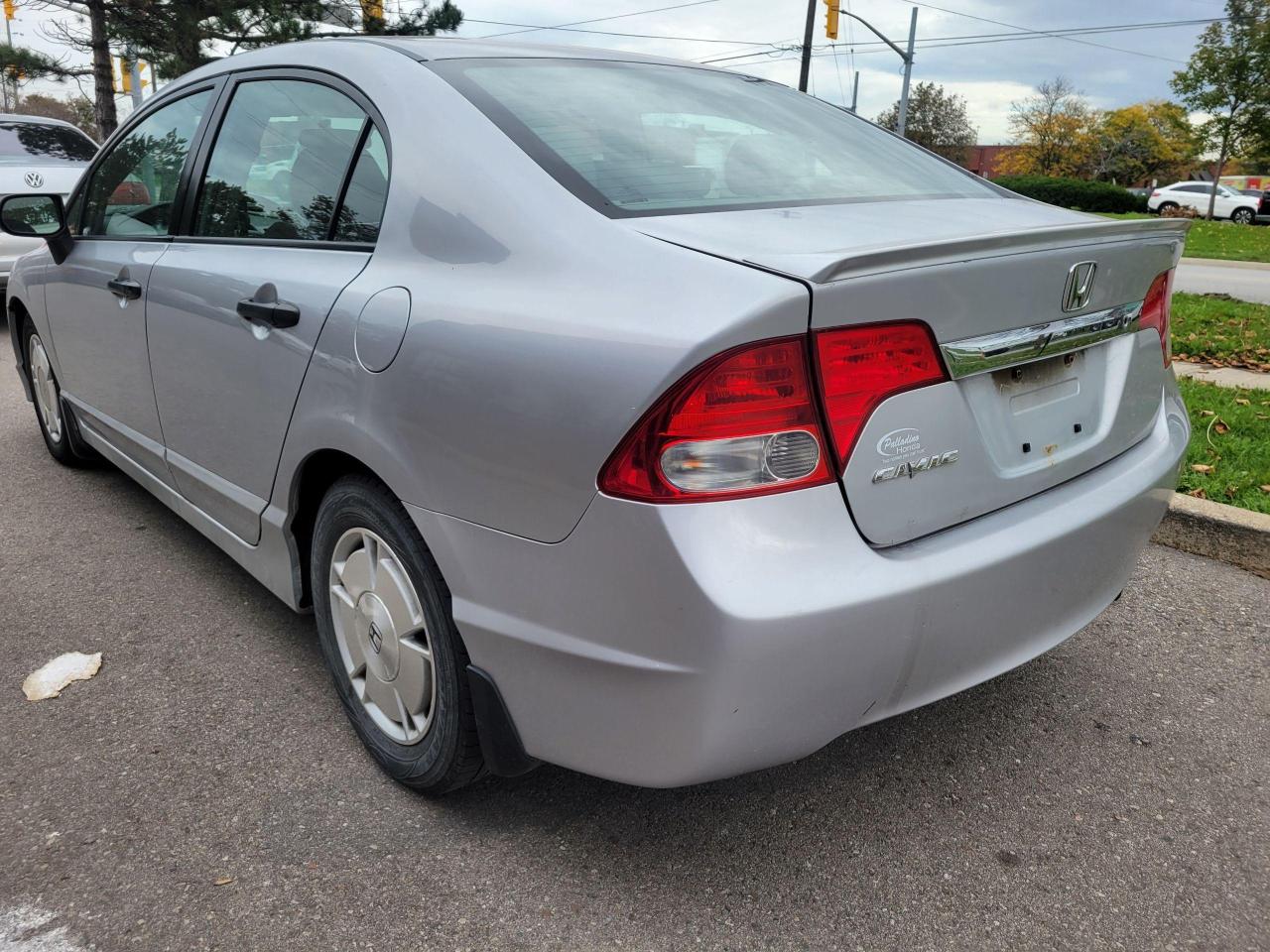 2009 Honda Civic DX-G Photo2