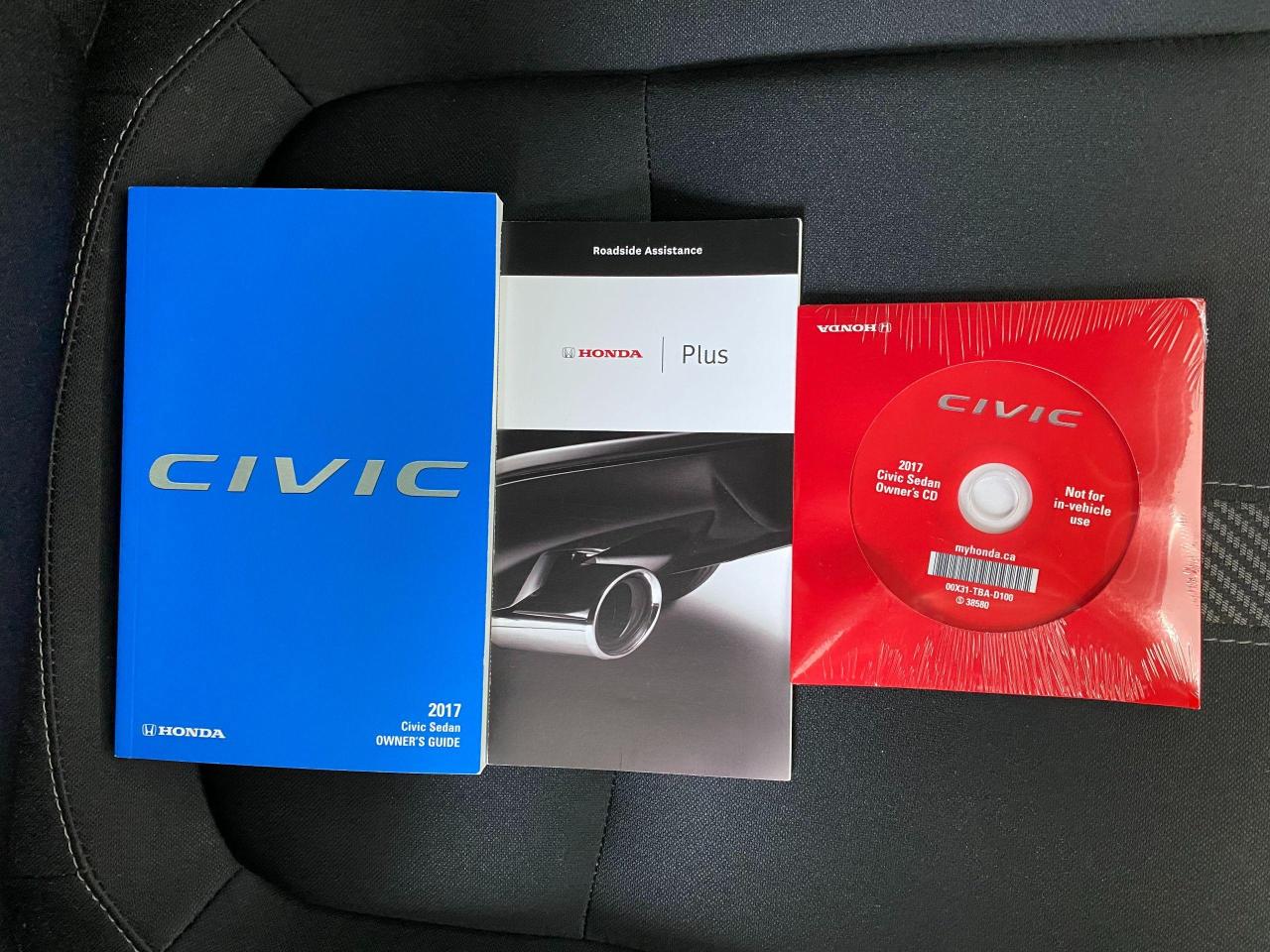 2017 Honda Civic LX+ApplePlay+Camera+Heated Seats+CLEAN CARFAX - Photo #28