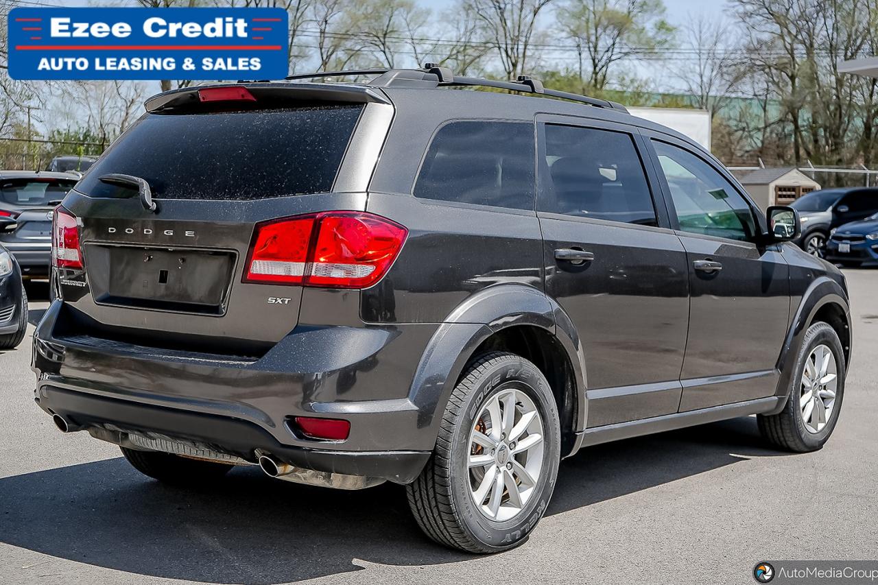 2017 Dodge Journey SXT Photo4