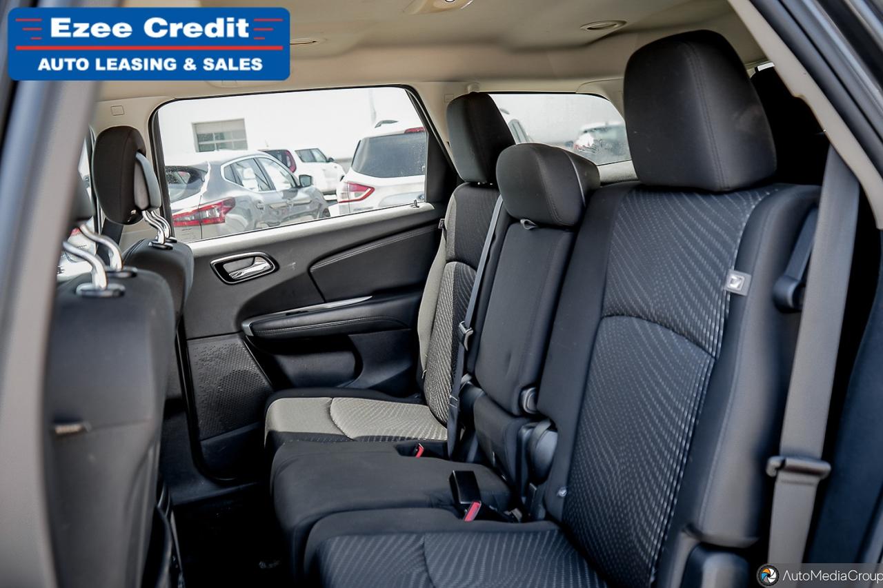 2017 Dodge Journey SXT Photo13