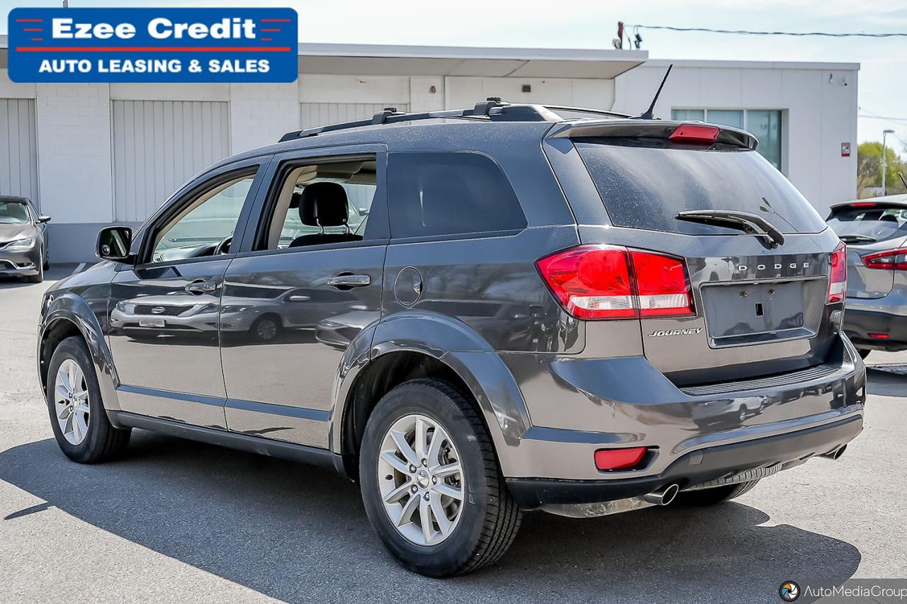 2017 Dodge Journey SXT Photo7