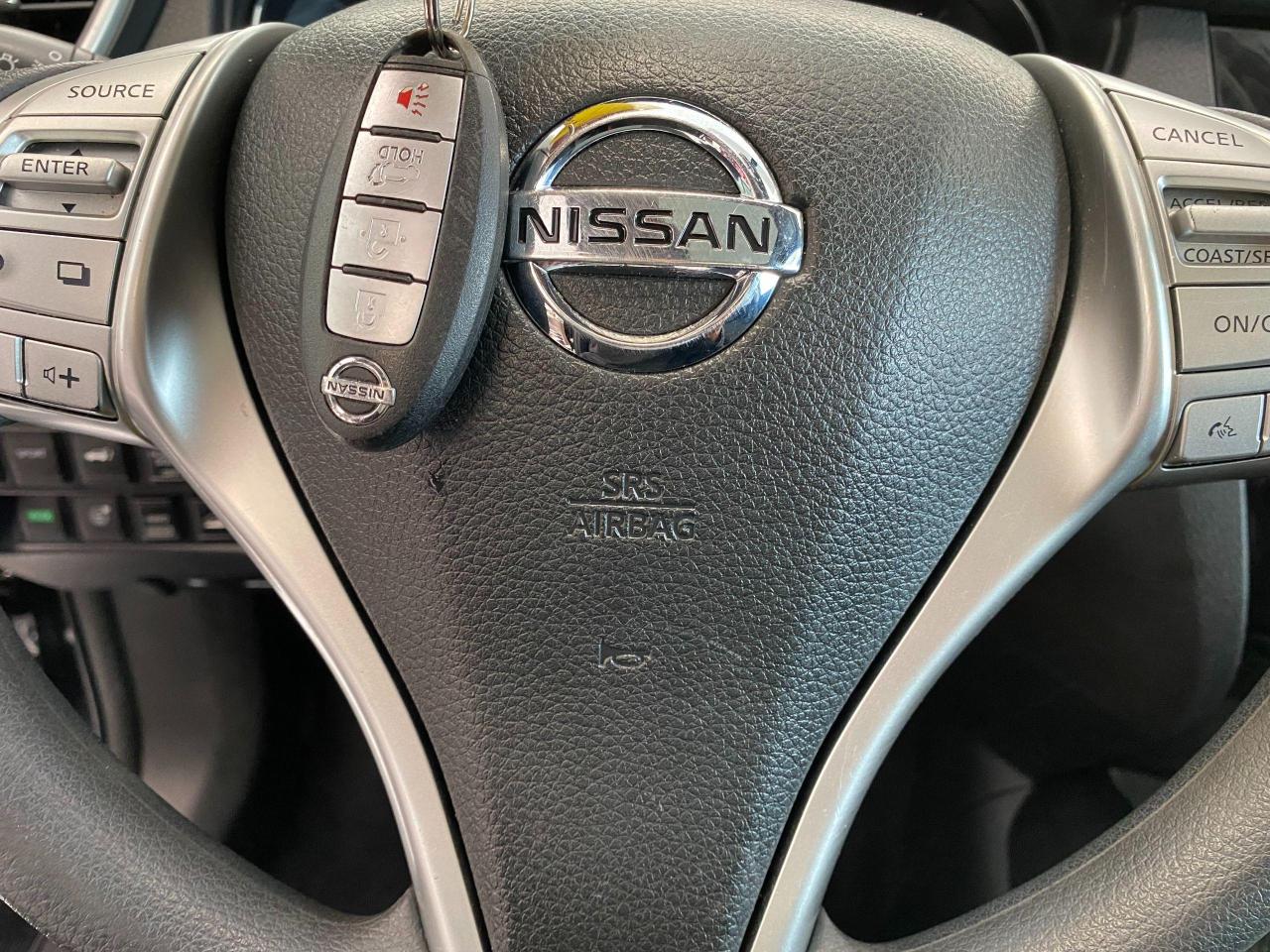 2016 Nissan Rogue SV TECH AWD+Roof+GPS+Heated Seats+360 Camera Photo81