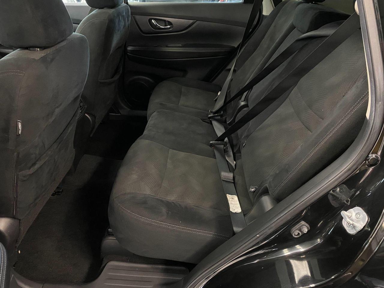 2016 Nissan Rogue SV TECH AWD+Roof+GPS+Heated Seats+360 Camera Photo89