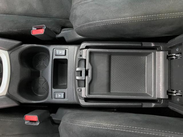2016 Nissan Rogue SV TECH AWD+Roof+GPS+Heated Seats+360 Camera Photo43