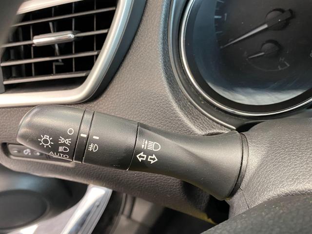 2016 Nissan Rogue SV TECH AWD+Roof+GPS+Heated Seats+360 Camera Photo52