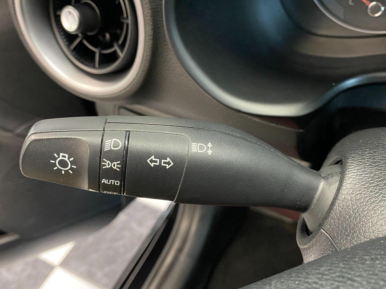 2019 Kia Forte LX+ApplePlay+Heated Seats+Camera+CLEAN CARFAX Photo123