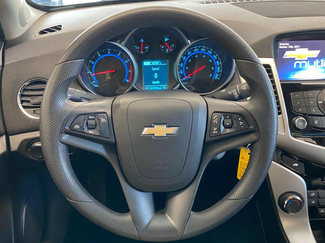 2015 Chevrolet Cruze LT+Remote Start+New Tires+Brakes+Camera+Bluetooth - Photo #9