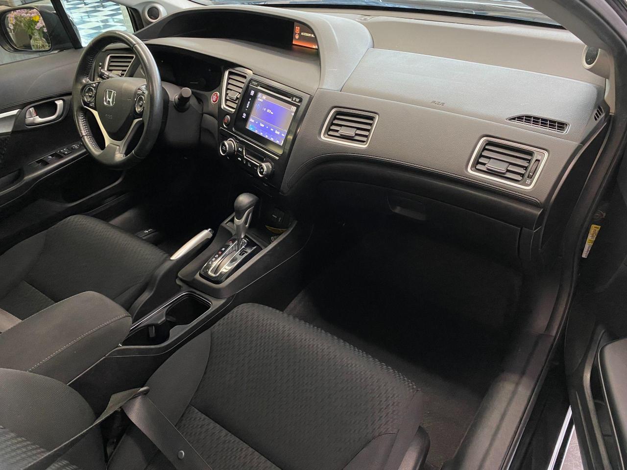 2015 Honda Civic EX+Camera+New Tires & Brakes+Roof+CLEAN CARFAX - Photo #21