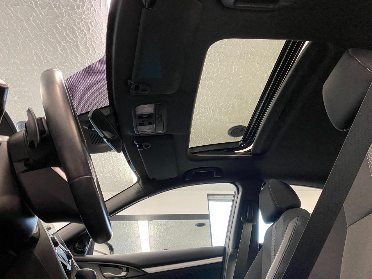 2019 Honda Civic Sport+Lane Keep+Camera+Roof+CLEAN CARFAX - Photo #28