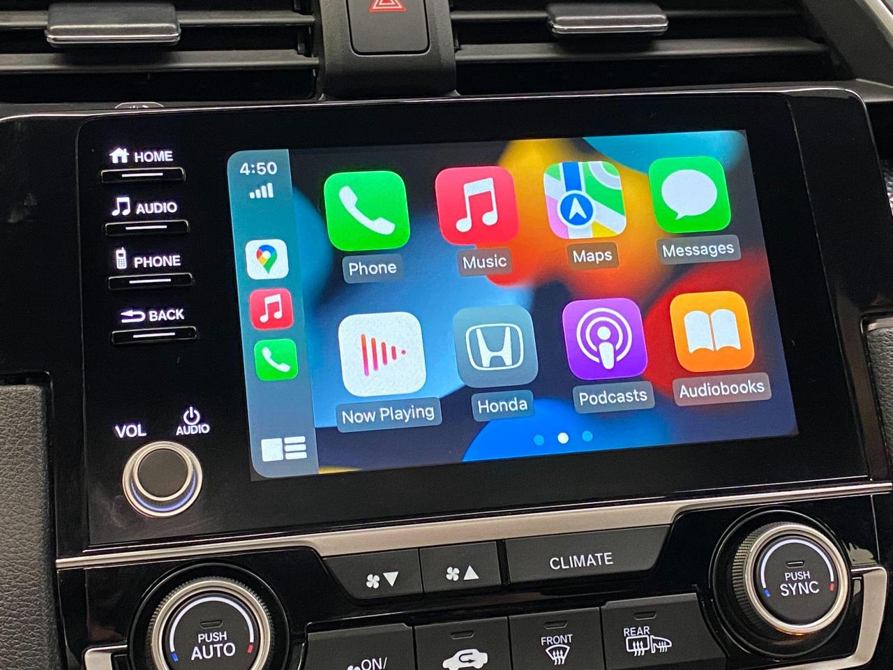 2019 Honda Civic Sport+Lane Keep+Camera+Roof+CLEAN CARFAX - Photo #30