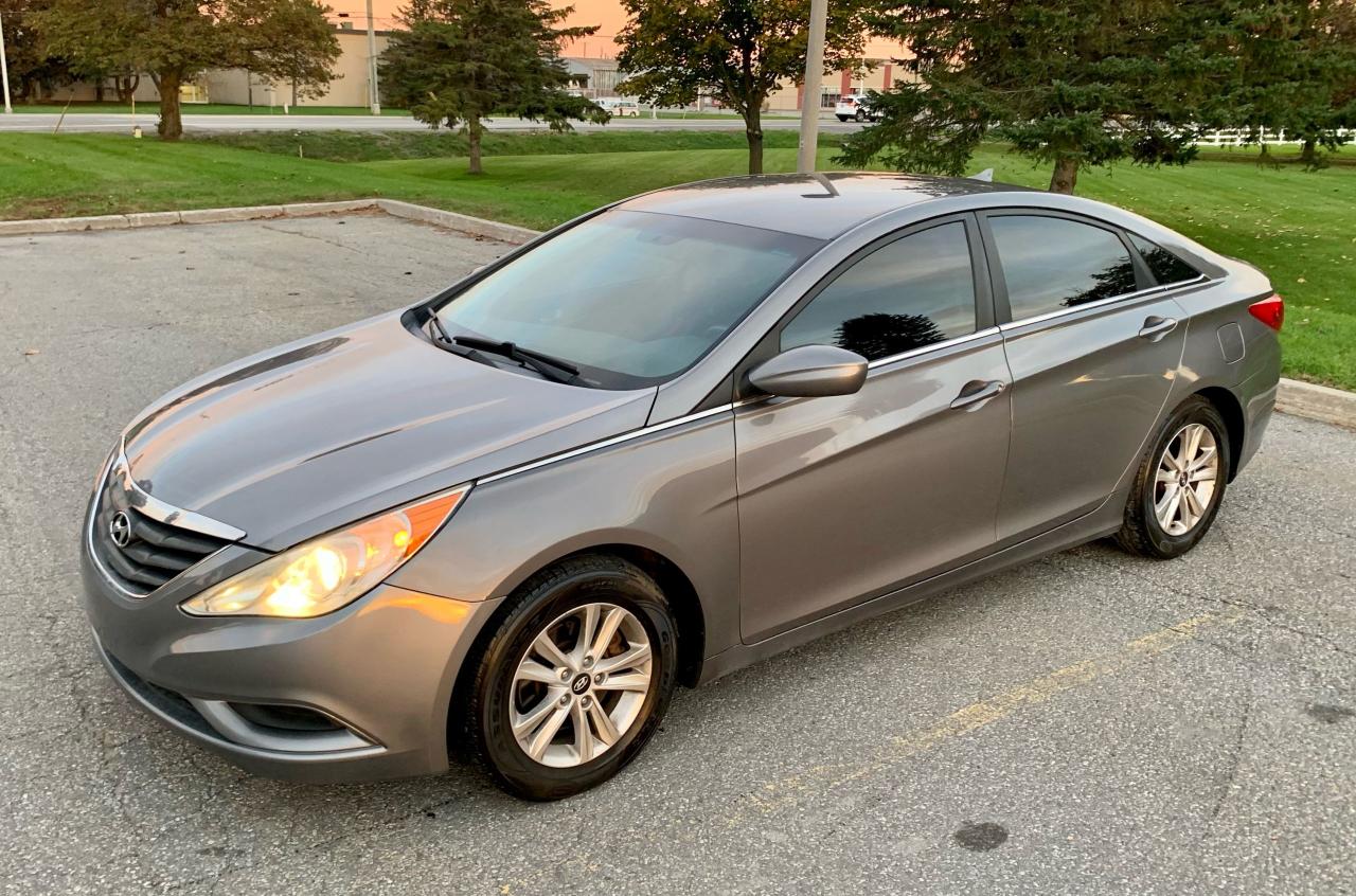 2013 Hyundai Sonata GL - Photo #10