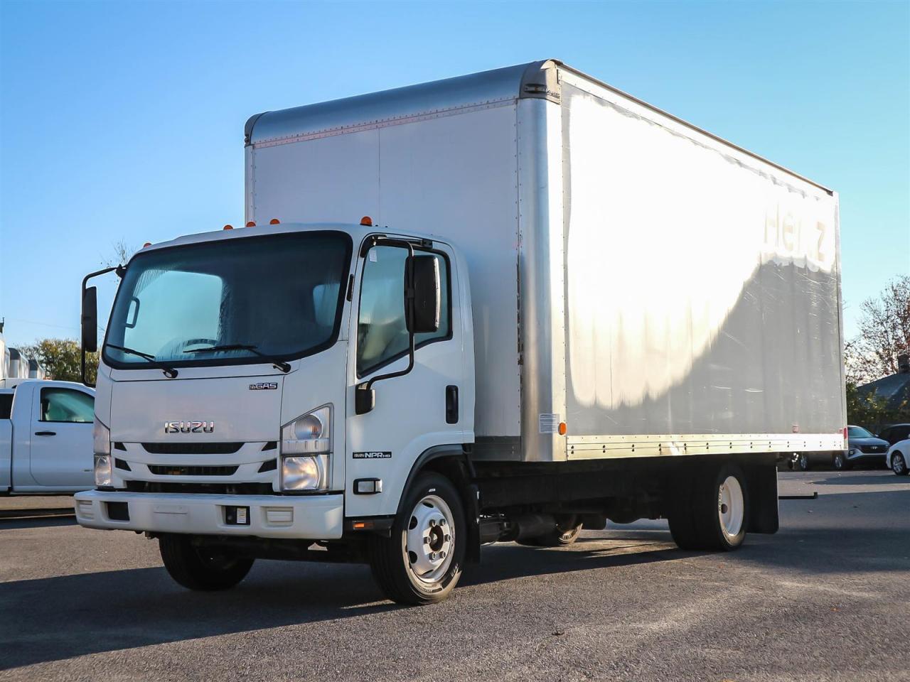 Used 2019 Isuzu NPR NPR HD Series W4500  6.6 L V8 Gas 20 FT Box Ramp for sale in Ottawa, ON