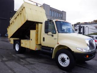 Used 2006 International 4200 Dumping Tree Chipper Landscaping Truck Diesel 3 Seater Air Brakes 13 foot Box for sale in Burnaby, BC