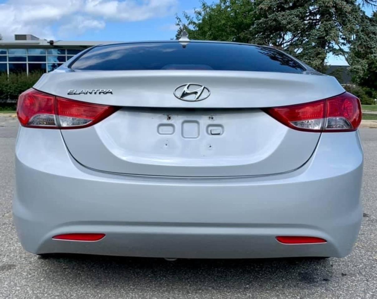 2013 Hyundai Elantra GL Photo4