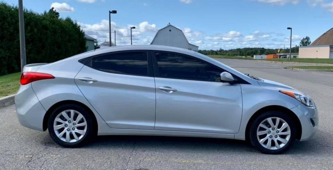2013 Hyundai Elantra GL - Photo #8