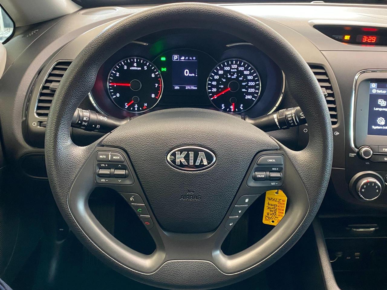 2018 Kia Forte LX+ApplePlay+Heated Seats+Camera+CLEAN CARFAX - Photo #9
