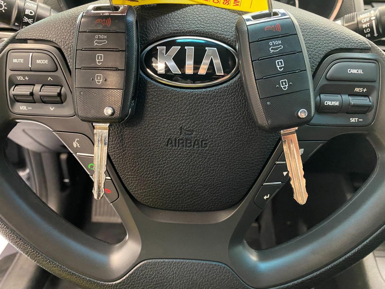 2018 Kia Forte LX+ApplePlay+Heated Seats+Camera+CLEAN CARFAX - Photo #16