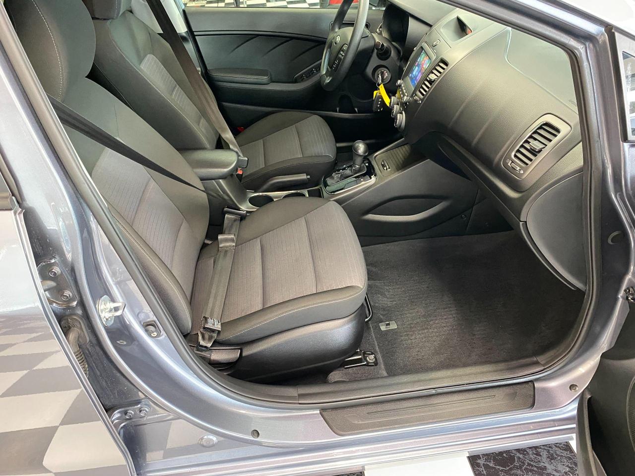 2018 Kia Forte LX+ApplePlay+Heated Seats+Camera+CLEAN CARFAX - Photo #22