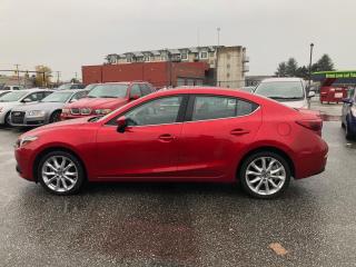 2015 Mazda MAZDA3 GT - Photo #5