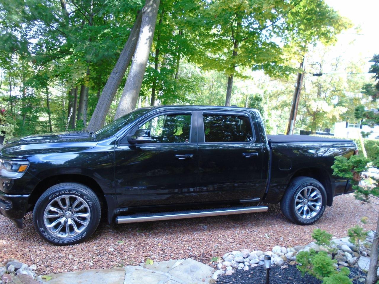 2019 RAM 1500 SLT - Photo #1