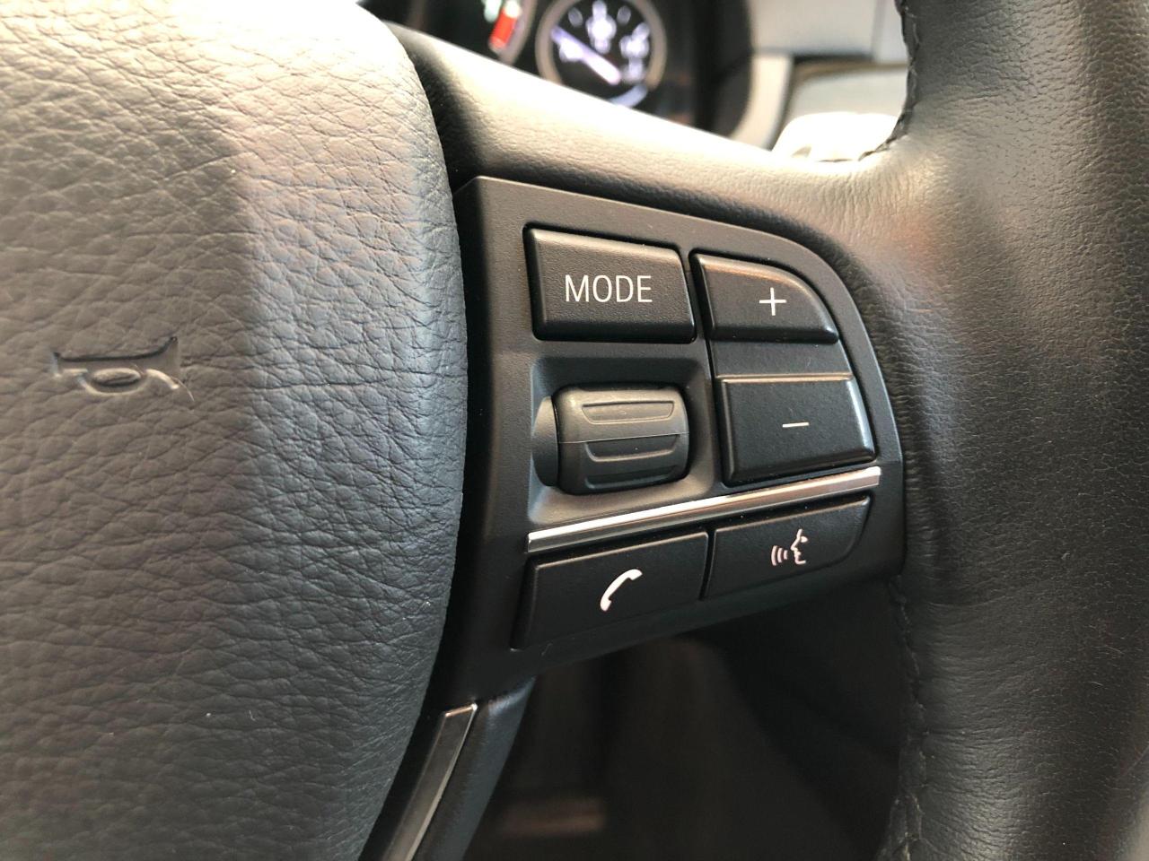 2015 BMW 5 Series 528i xDrive+GPS+Camera+Roof+CLEAN CARFAX - Photo #50