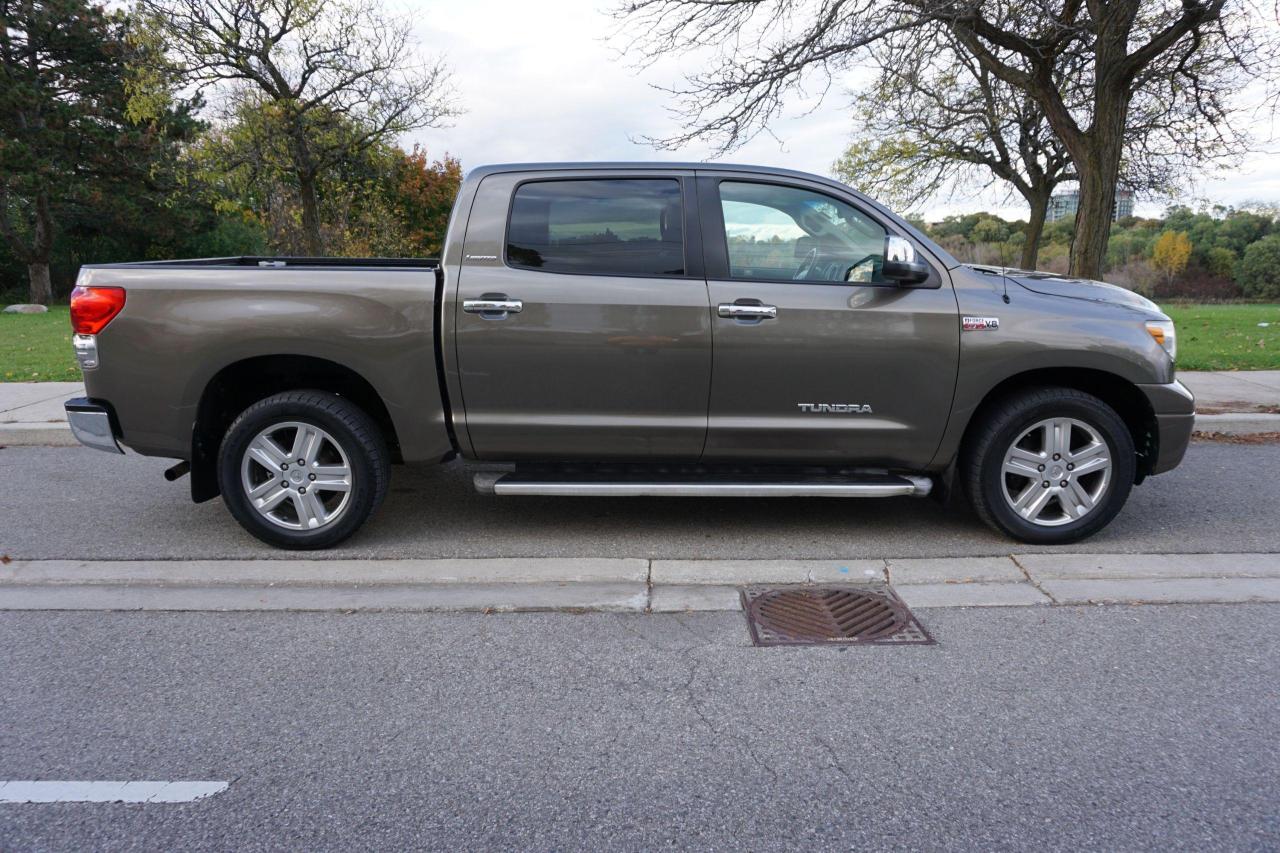 2007 Toyota Tundra 1 OWNER / DEALER SERVICED / LIMITED / CREWMAX Photo4