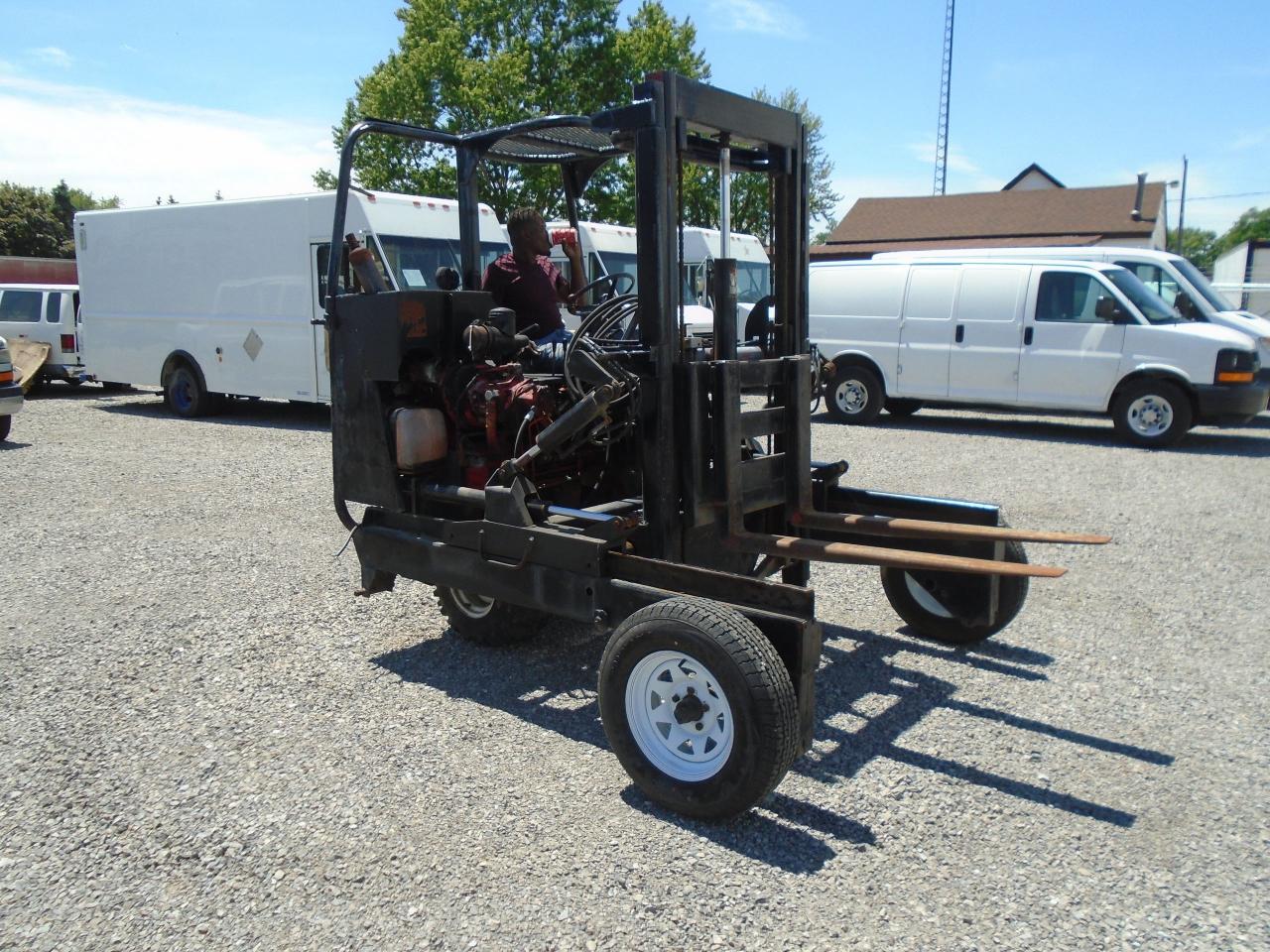 2010 Moffett HITCH HIKER 350 FORK LIFT - Photo #12