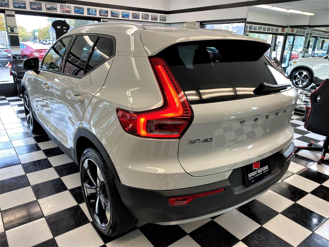 2020 Volvo XC40 Momentum+Red Leather+Lane Keep+CLEAN CARFAX - Photo #2