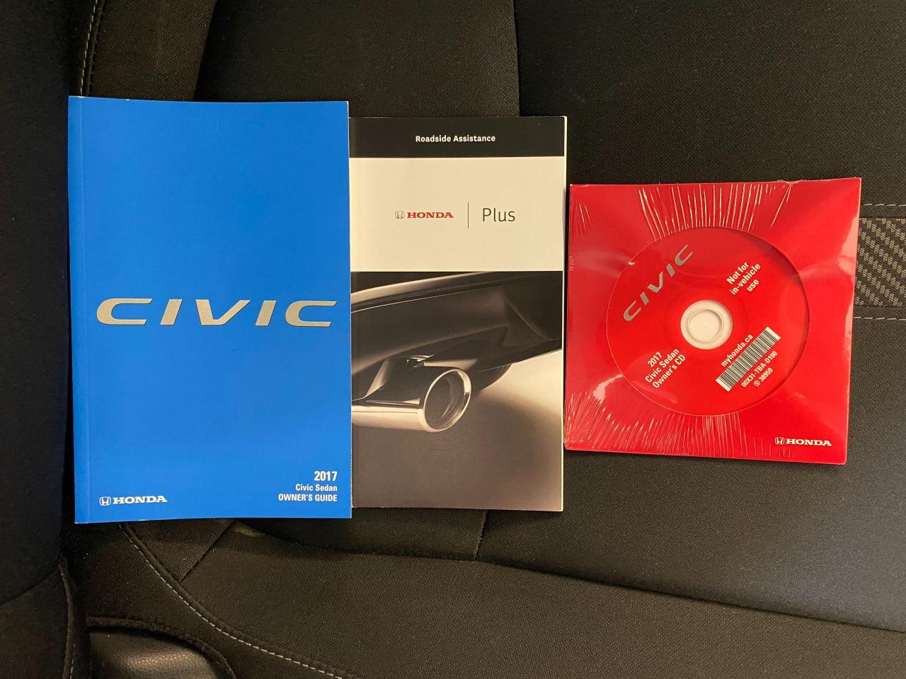 2017 Honda Civic LX+ApplePlay+Camera+Heated Seats+ACCIDENT FREE - Photo #26