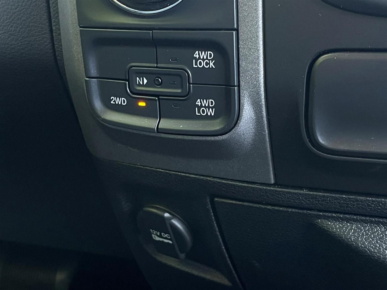 7877712
