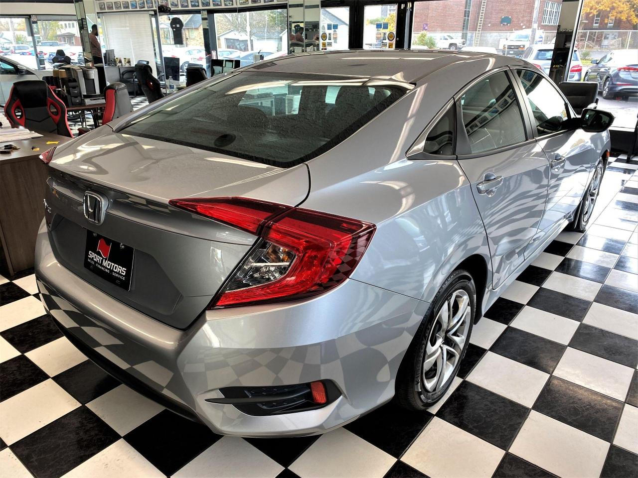 2017 Honda Civic LX+ApplePlay+Camera+Heated Seats+ACCIDENT FREE - Photo #4