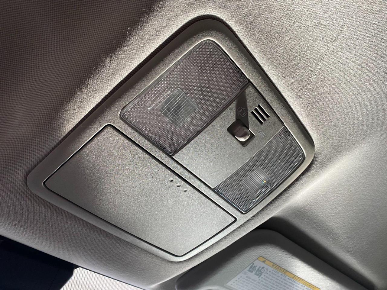 2018 Toyota Corolla iM IM+Camera+Heated Seats+Lane Keep+CLEAN CARFAX - Photo #45