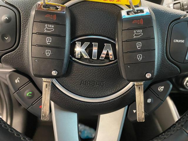 2017 Kia Rondo LX+Bluetooth+Heated Seats+Cruise+CLEAN CARFAX Photo15