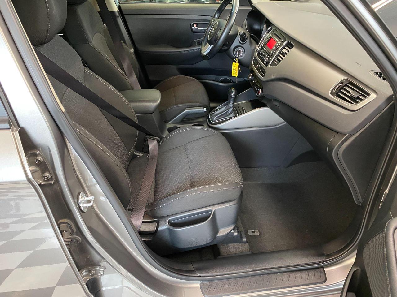2017 Kia Rondo LX+Bluetooth+Heated Seats+Cruise+CLEAN CARFAX - Photo #21