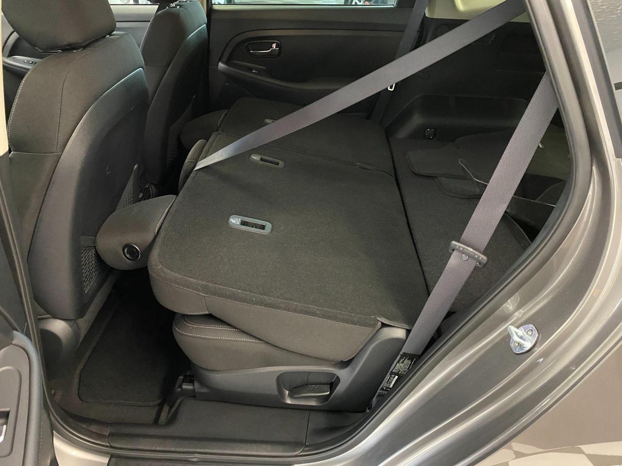 2017 Kia Rondo LX+Bluetooth+Heated Seats+Cruise+CLEAN CARFAX - Photo #25
