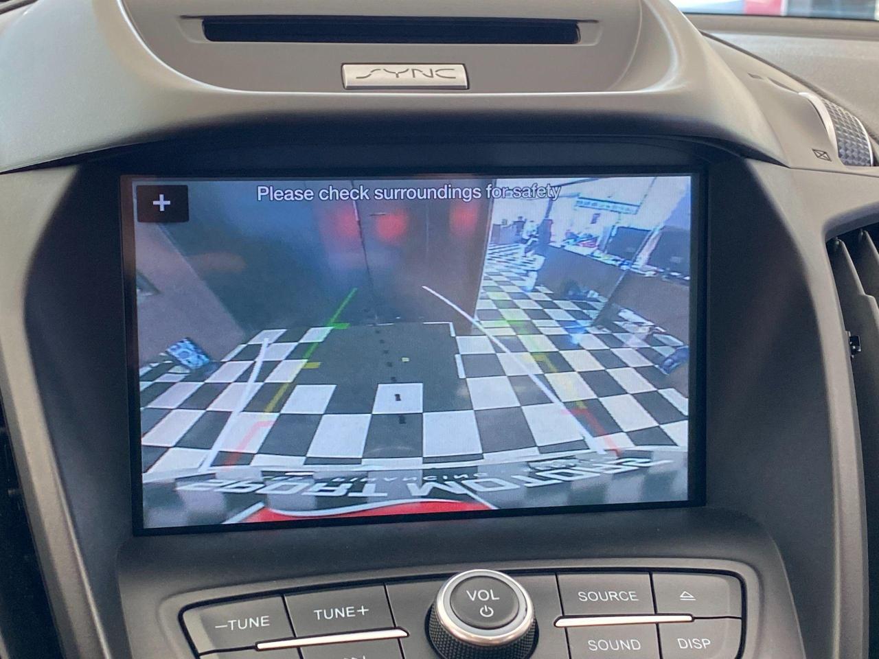 2017 Ford Escape SE 4WD+GPS+ApplePlay+Camera+CLEAN CARFAX - Photo #11