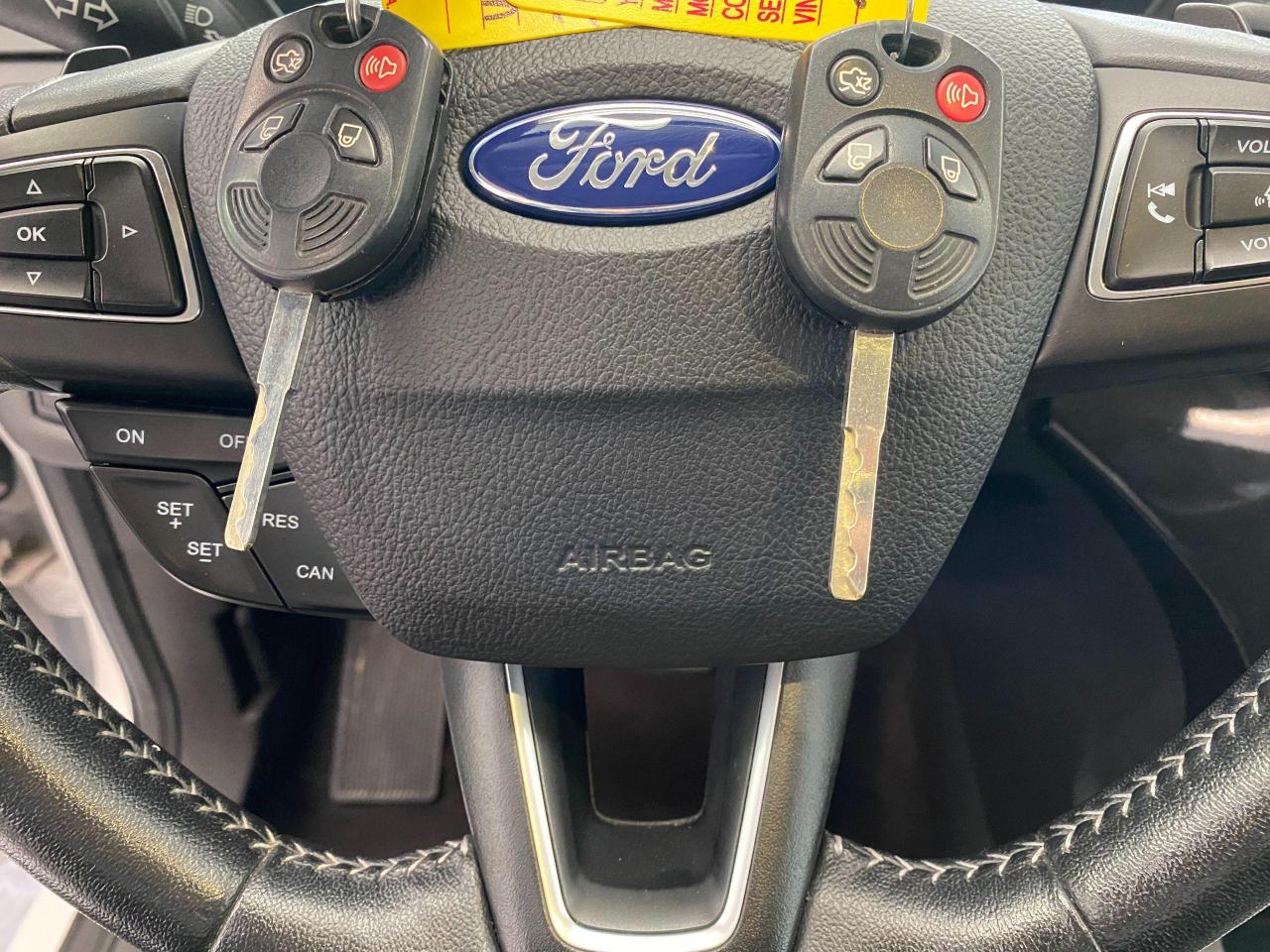 2017 Ford Escape SE 4WD+GPS+ApplePlay+Camera+CLEAN CARFAX - Photo #16
