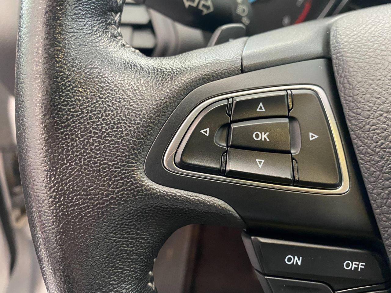 2017 Ford Escape SE 4WD+GPS+ApplePlay+Camera+CLEAN CARFAX Photo123