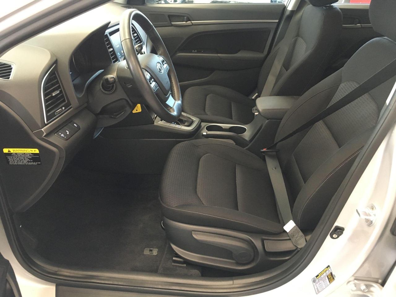 2017 Hyundai Elantra GL+ApplePlay+Camera+Blind Spot+CLEAN CARFAX Photo81