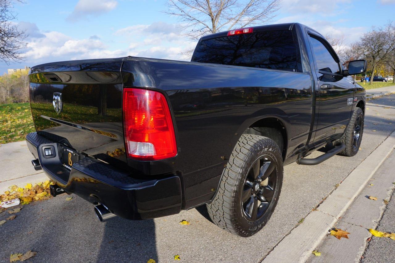 2015 RAM 1500 EXPRESS / BLACK BEAUTY / V8 HEMI / NO ACCIDENTS Photo3