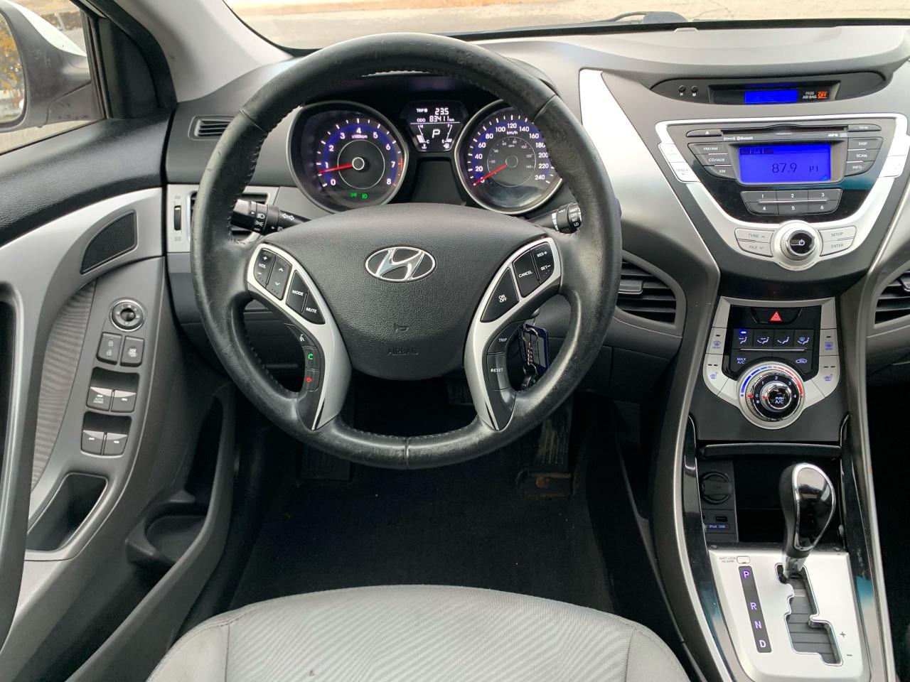 2012 Hyundai Elantra GLS Photo4