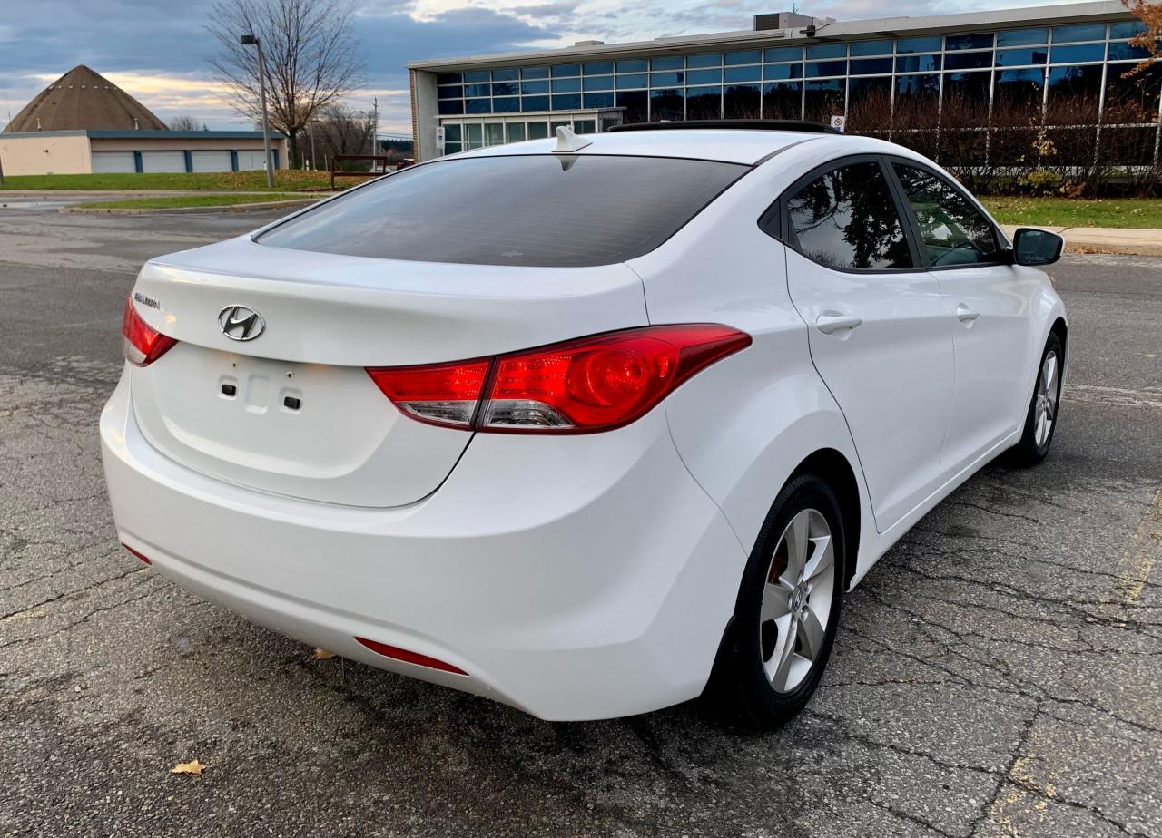 2012 Hyundai Elantra GLS - Photo #10