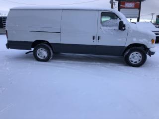 Used 2007 Ford Econoline Cargo Van XL for sale in Headingley, MB