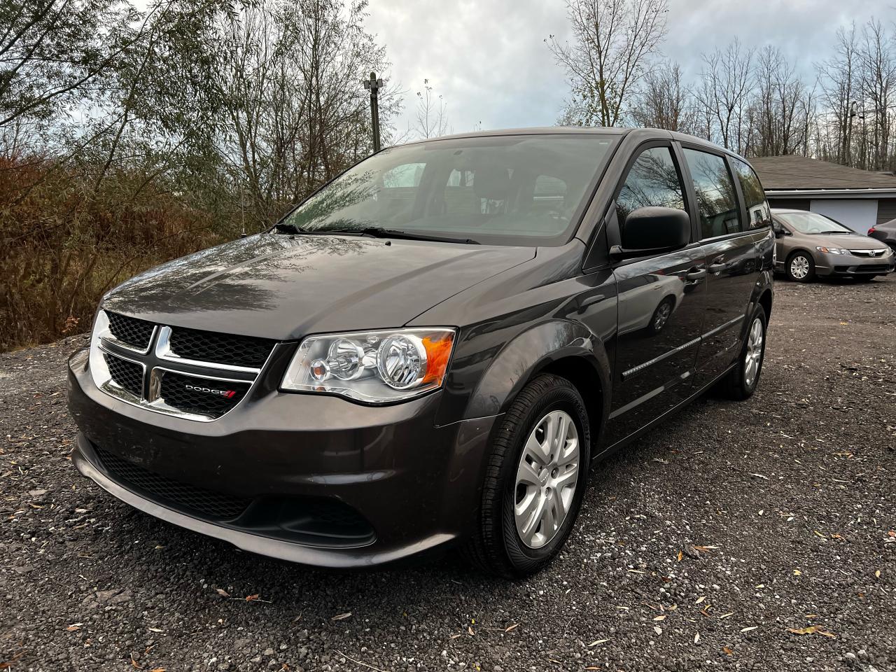 2016 Dodge Grand Caravan CANADA VALUE PACKAGE - Photo #2