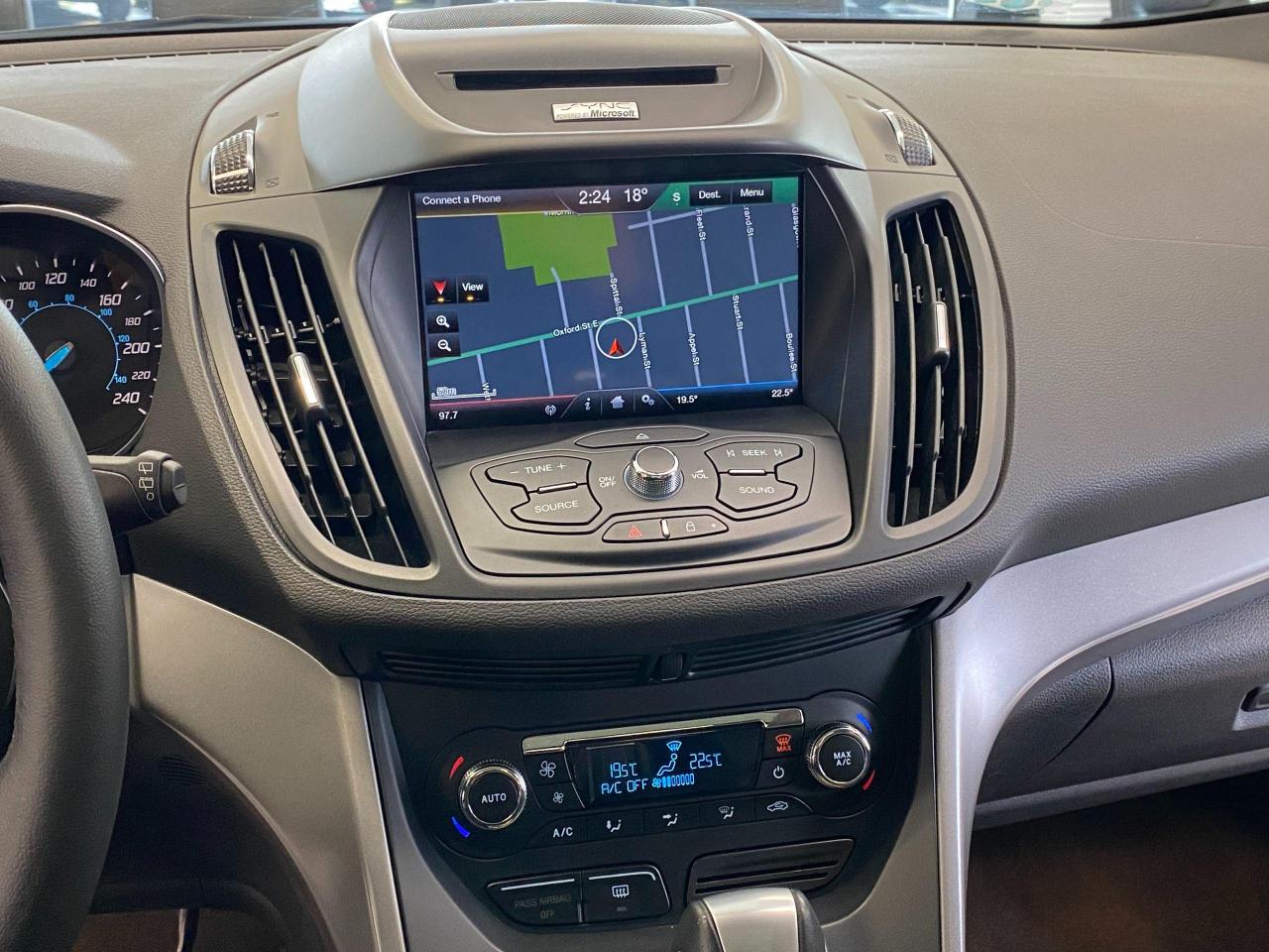 2013 Ford Escape SE+Leather+Roof+GPS+Heated Seats+New Tires+Brakes - Photo #10