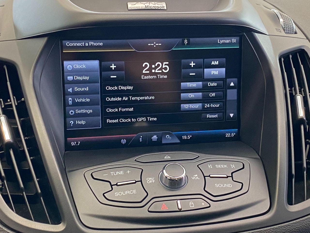 2013 Ford Escape SE+Leather+Roof+GPS+Heated Seats+New Tires+Brakes - Photo #33