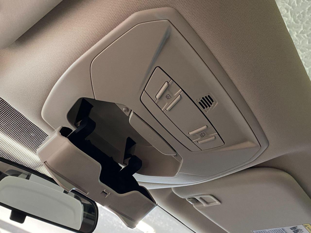 2013 Ford Escape SE+Leather+Roof+GPS+Heated Seats+New Tires+Brakes - Photo #48