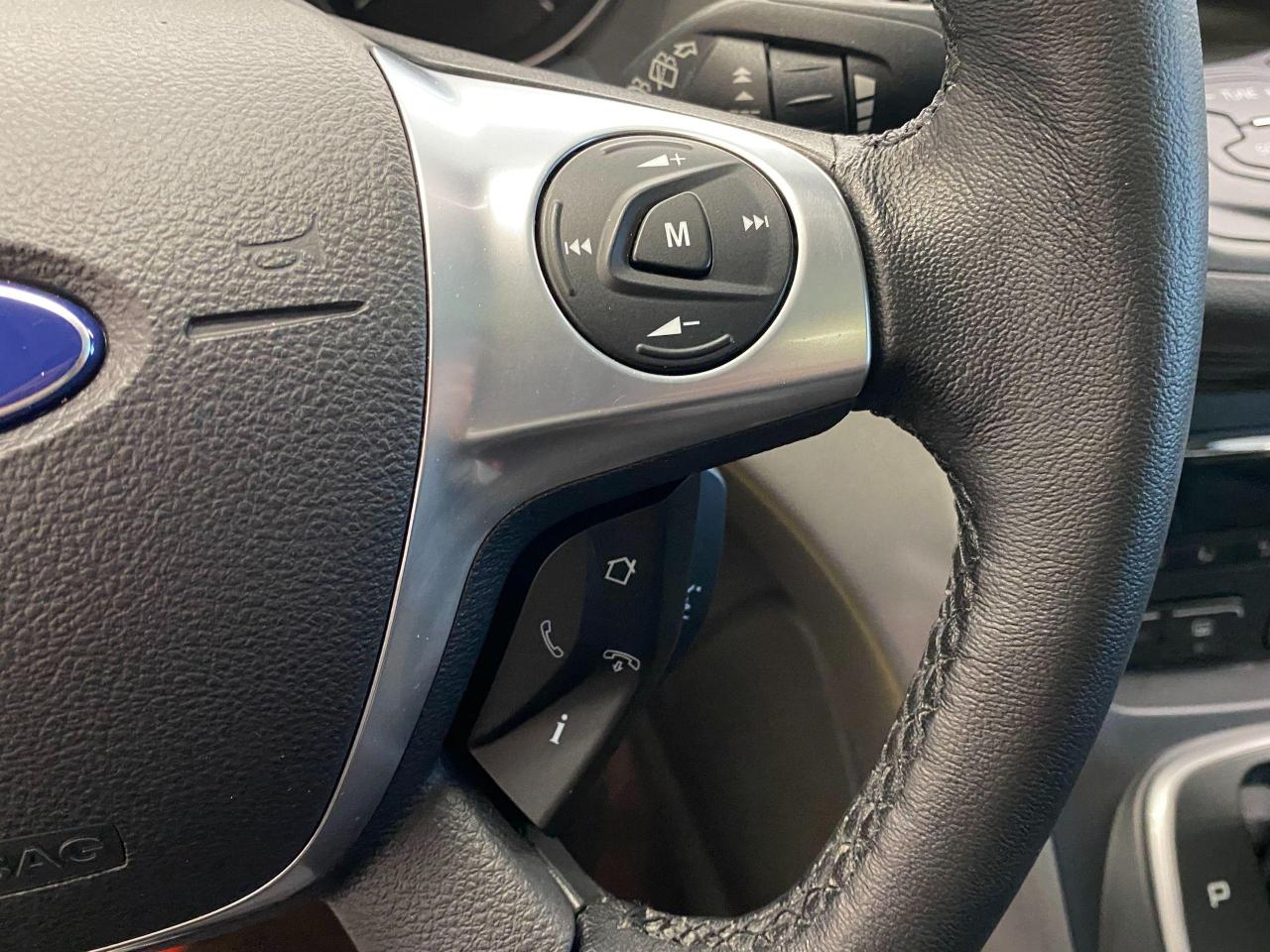 2013 Ford Escape SE+Leather+Roof+GPS+Heated Seats+New Tires+Brakes - Photo #50
